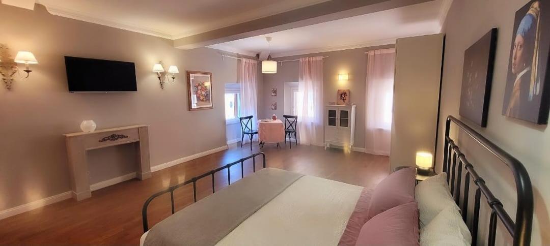 Benedict Pantheon Apartment Rome